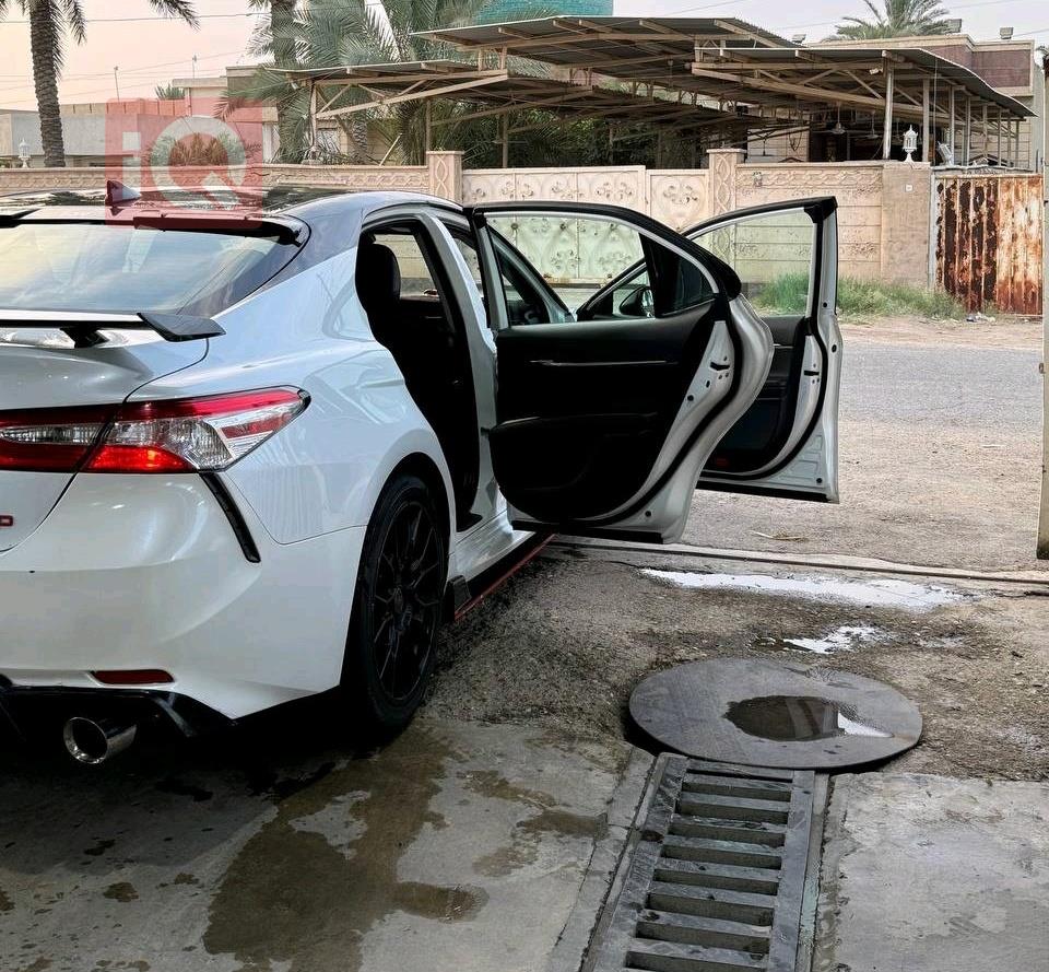 تۆیۆتا کامری